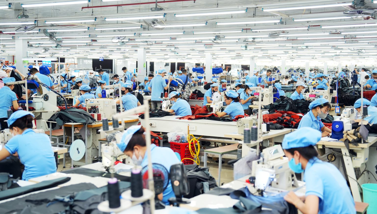 Ảnh minh họa hoạt động quản trị và xây dựng kịch bản sản xuất kinh doanh của Vinatex